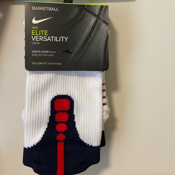 Nike basketball socks - Picture 1 of 3